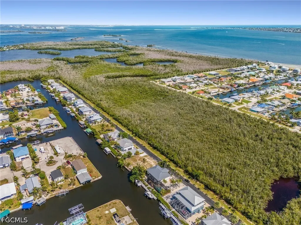 2936 Buttonwood Key Court St. James City FL 33956