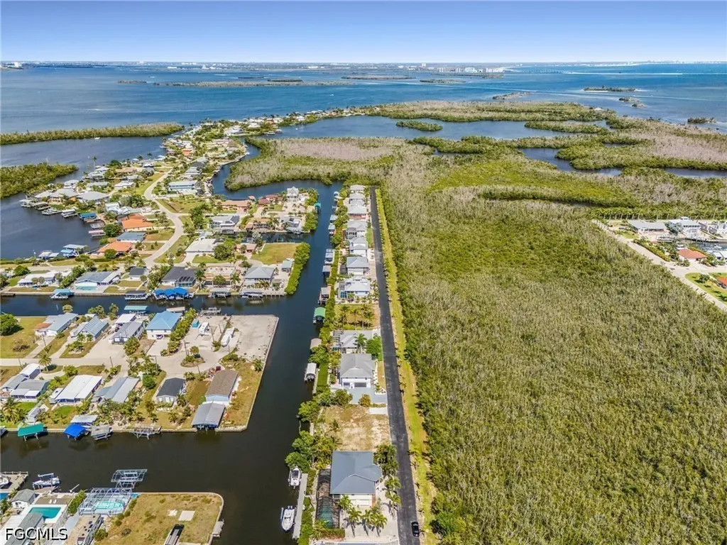 2936 Buttonwood Key Court St. James City FL 33956