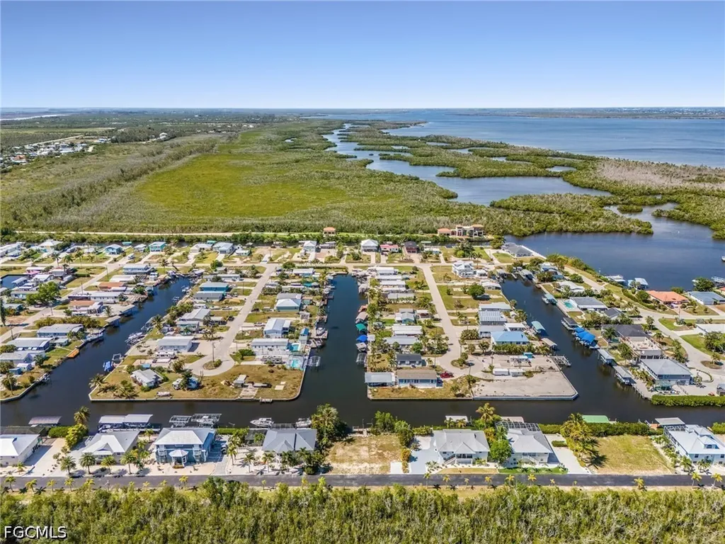 2936 Buttonwood Key Court St. James City FL 33956