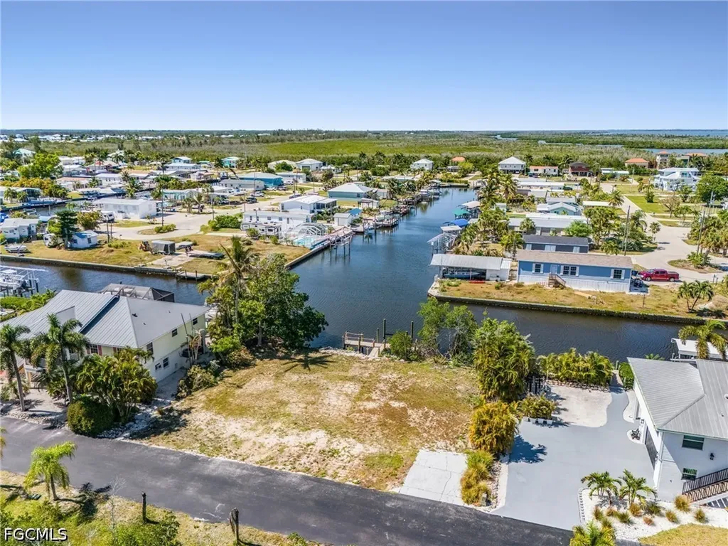 2936 Buttonwood Key Court St. James City FL 33956