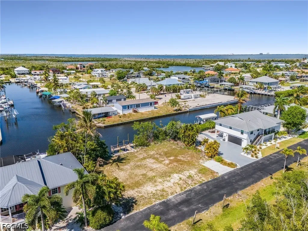 2936 Buttonwood Key Court St. James City FL 33956