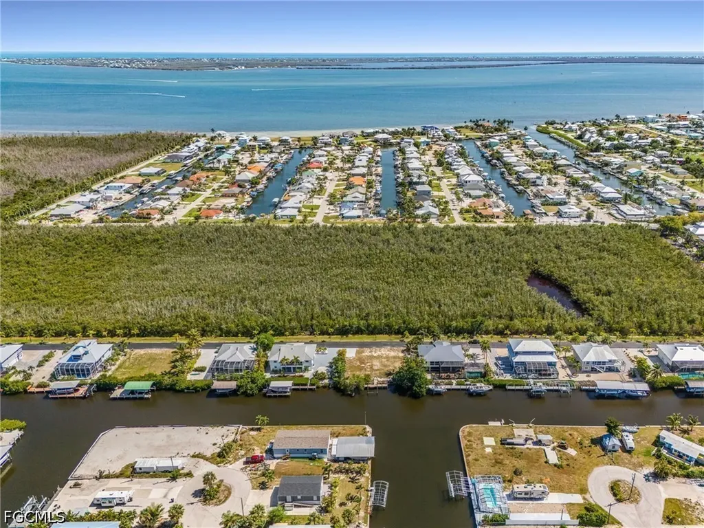 2936 Buttonwood Key Court St. James City FL 33956