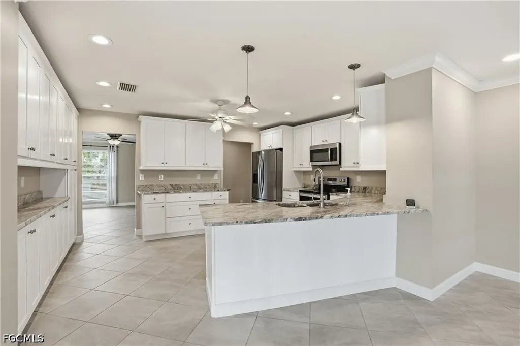 13794 River Forest Drive Fort Myers FL 33905
