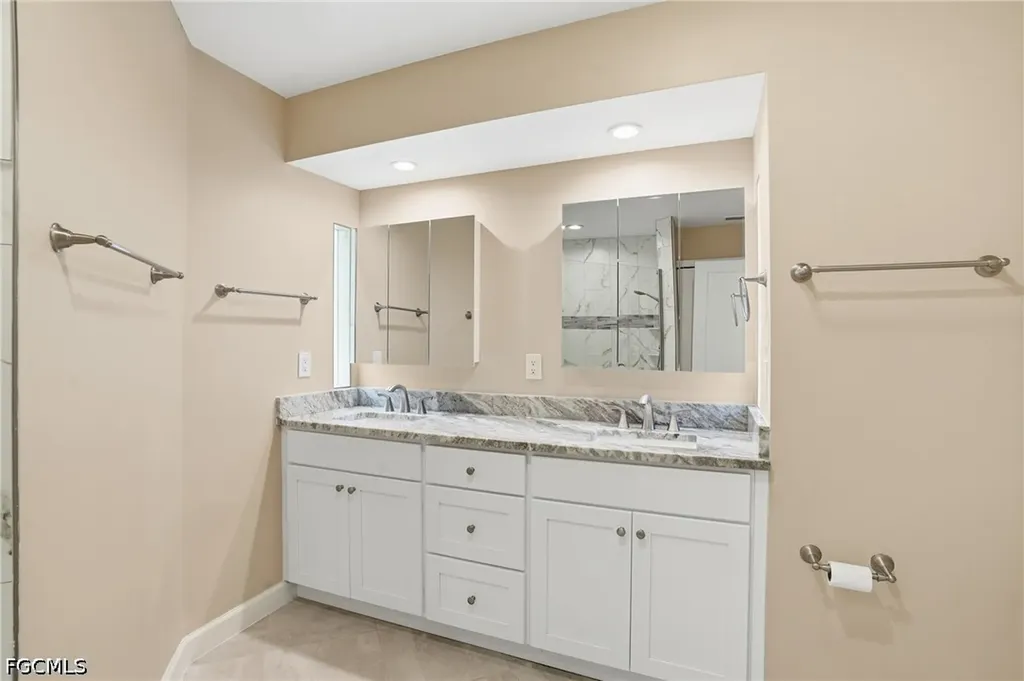 13794 River Forest Drive Fort Myers FL 33905