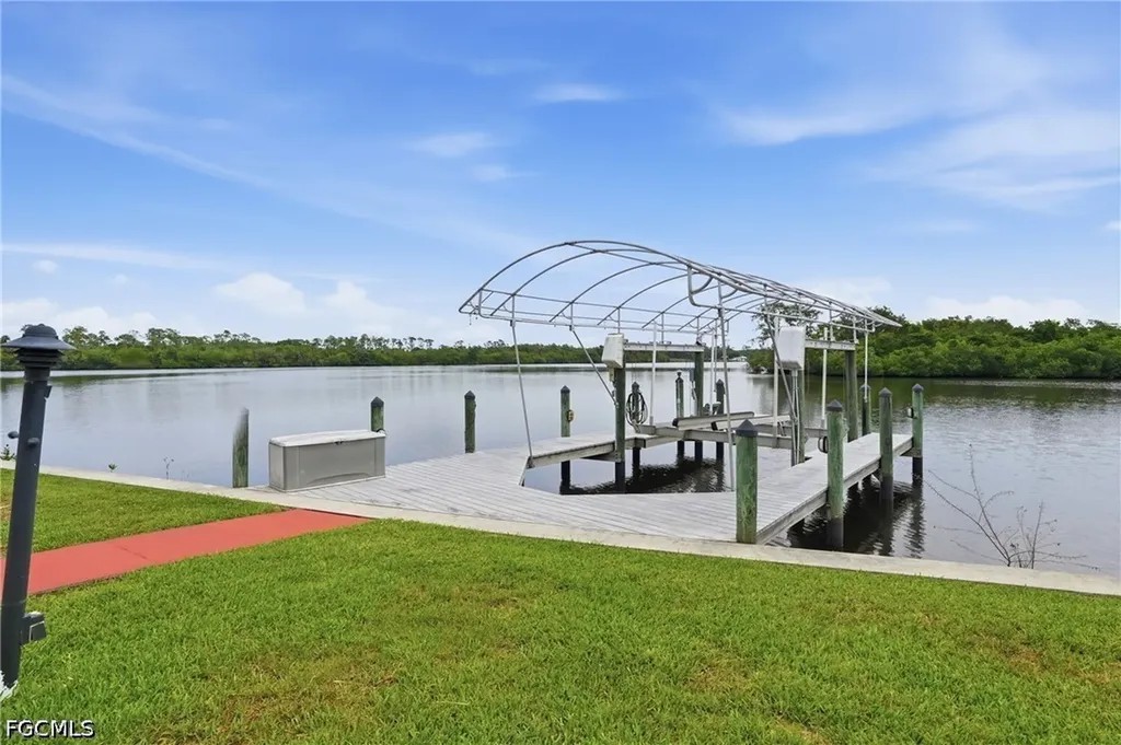 13794 River Forest Drive Fort Myers FL 33905