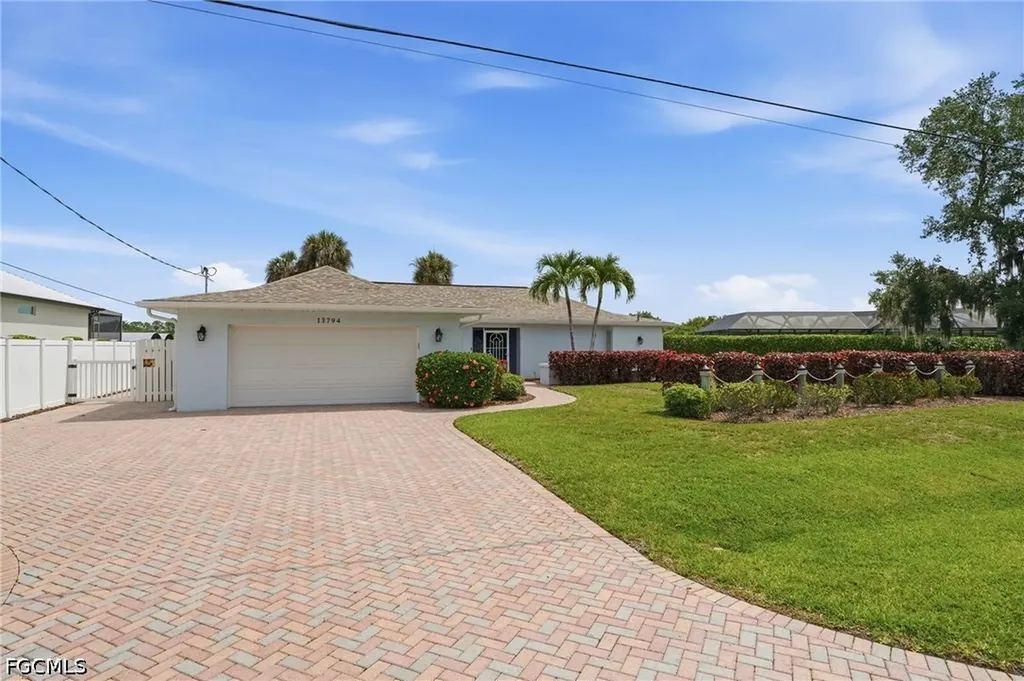 13794 River Forest Drive Fort Myers FL 33905