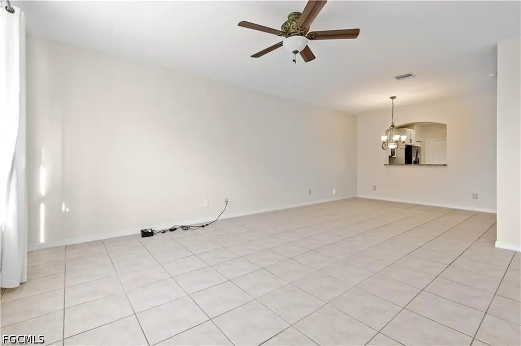 2448 Laurentina Lane Cape Coral FL 33909
