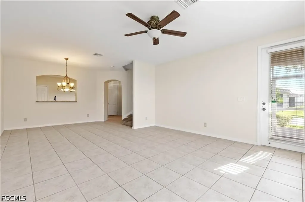 2448 Laurentina Lane Cape Coral FL 33909