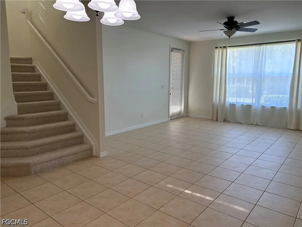2448 Laurentina Lane Cape Coral FL 33909