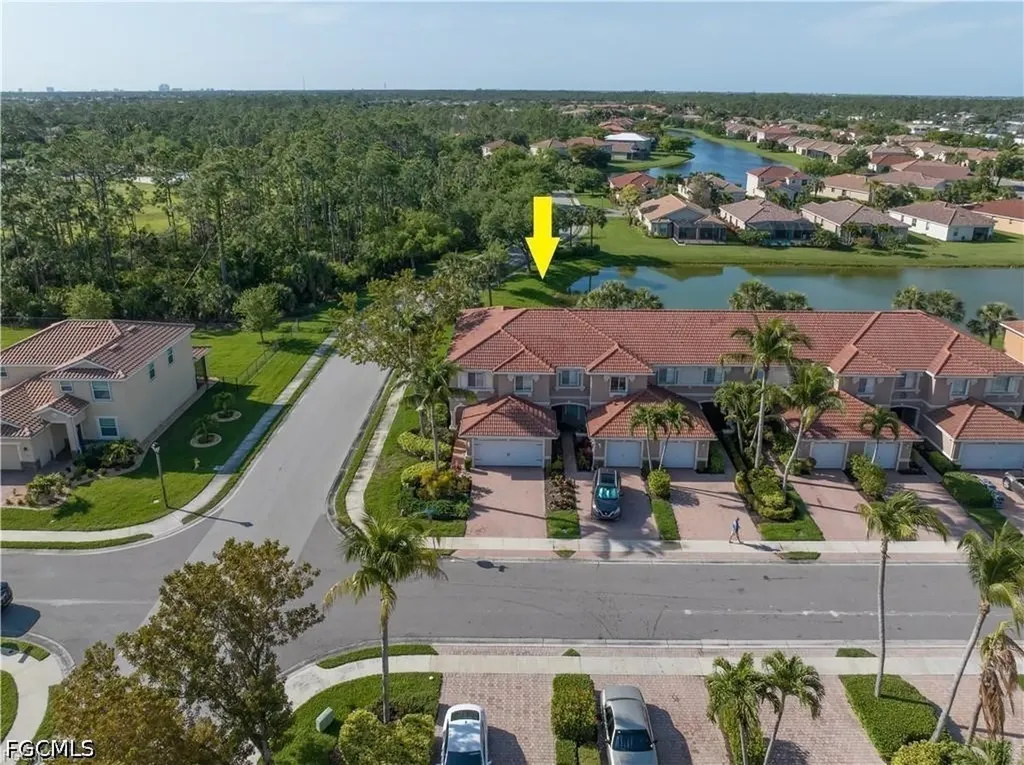 2448 Laurentina Lane Cape Coral FL 33909