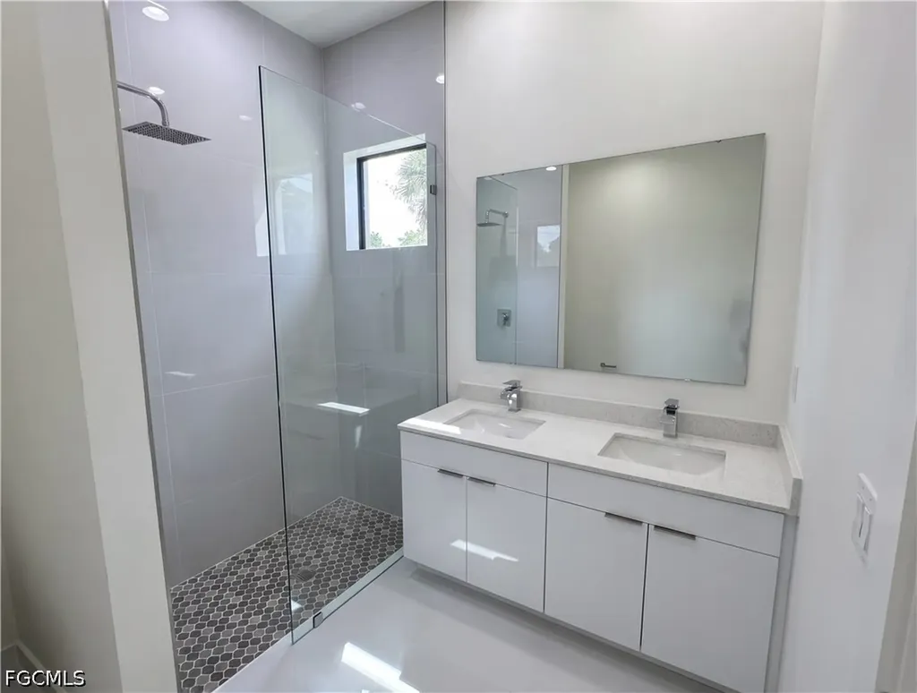 728 Crestline Avenue S Lehigh Acres FL 33974
