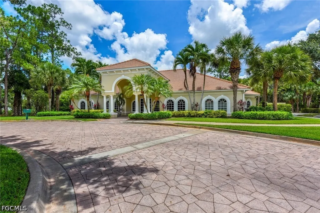 3807 Recreation Lane Naples FL 34116