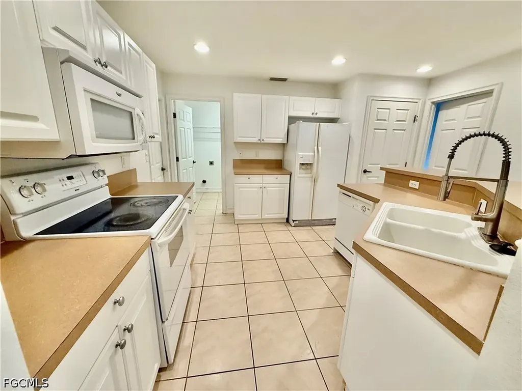 103 E 11th Street Lehigh Acres FL 33972