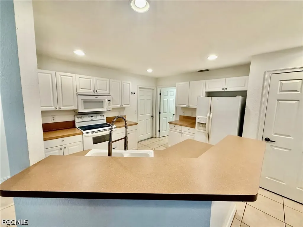 103 E 11th Street Lehigh Acres FL 33972