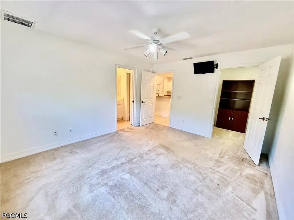 103 E 11th Street Lehigh Acres FL 33972