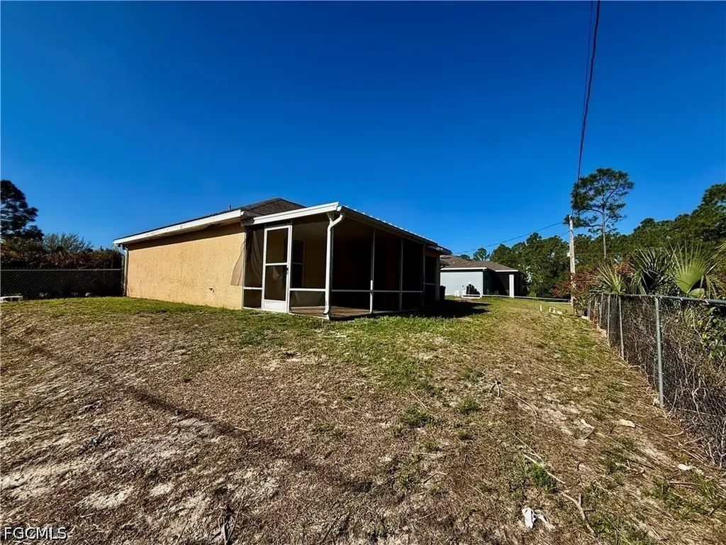 103 E 11th Street Lehigh Acres FL 33972