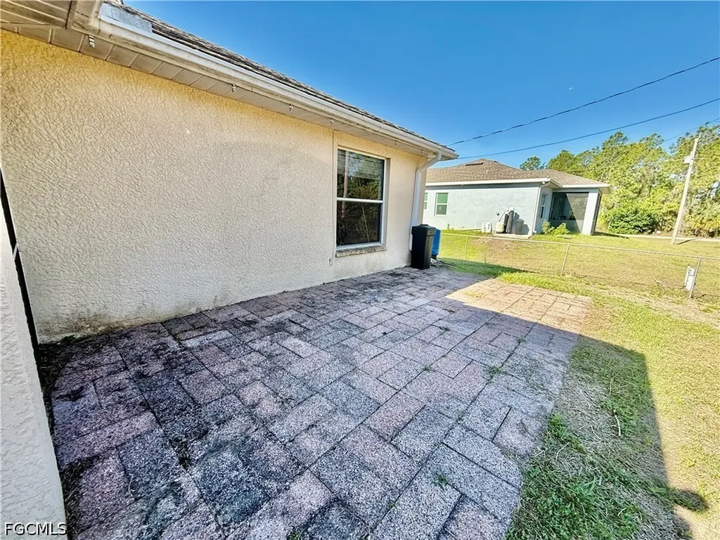 103 E 11th Street Lehigh Acres FL 33972