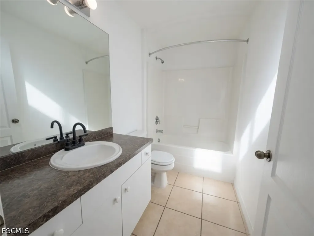 3218 43rd Street W Lehigh Acres FL 33971