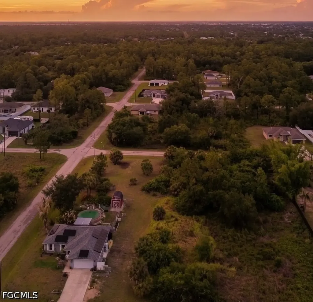 3218 43rd Street W Lehigh Acres FL 33971