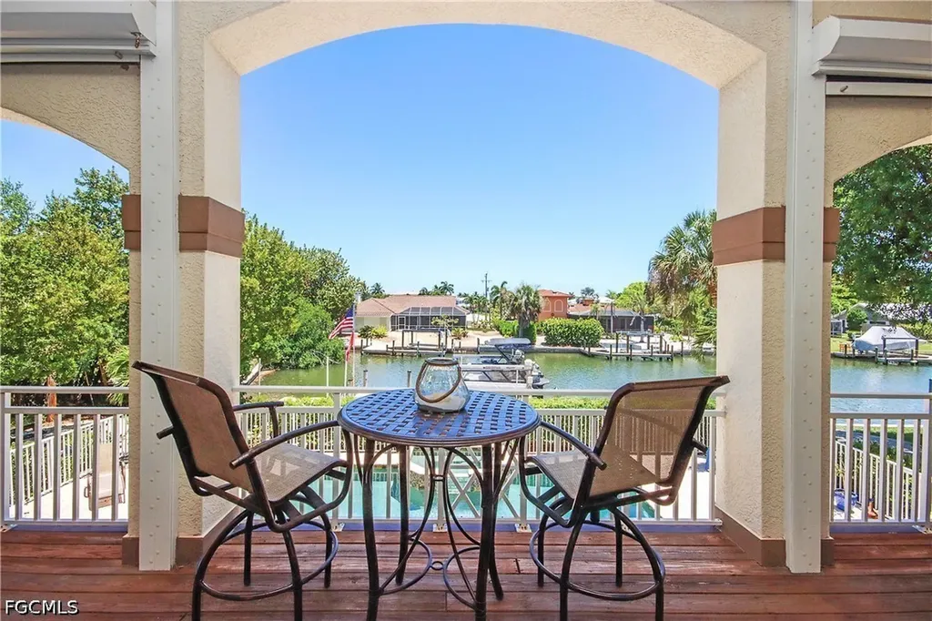 1066 Bailey Road Sanibel FL 33957