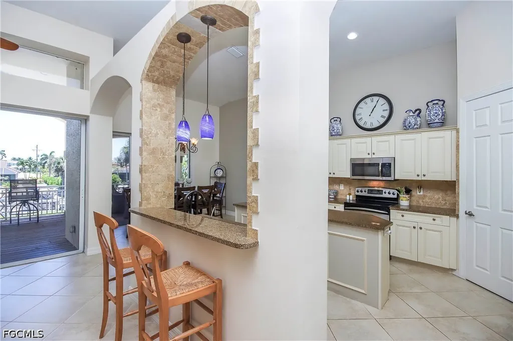 1066 Bailey Road Sanibel FL 33957