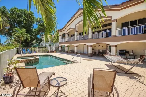 1066 Bailey Road Sanibel FL 33957