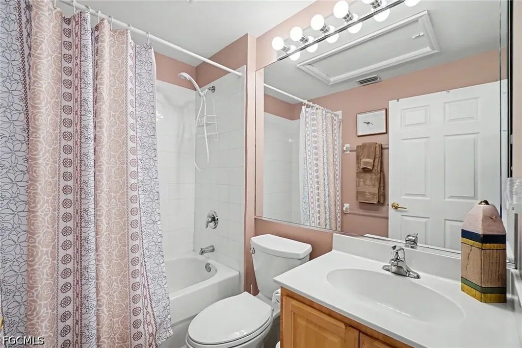 10032 Oakhurst Way Fort Myers FL 33913