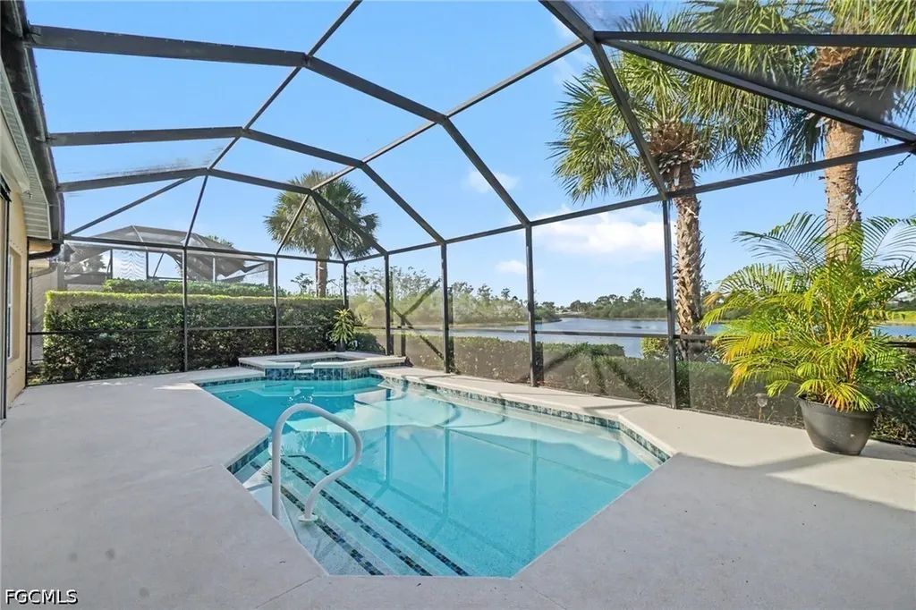 10032 Oakhurst Way Fort Myers FL 33913