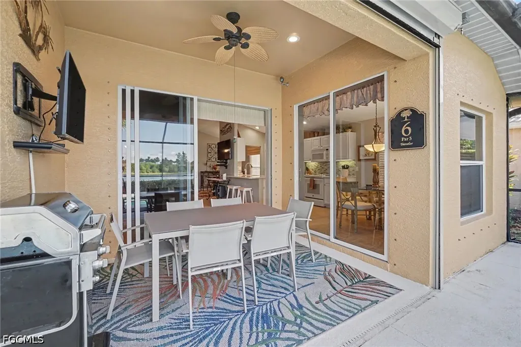 10032 Oakhurst Way Fort Myers FL 33913