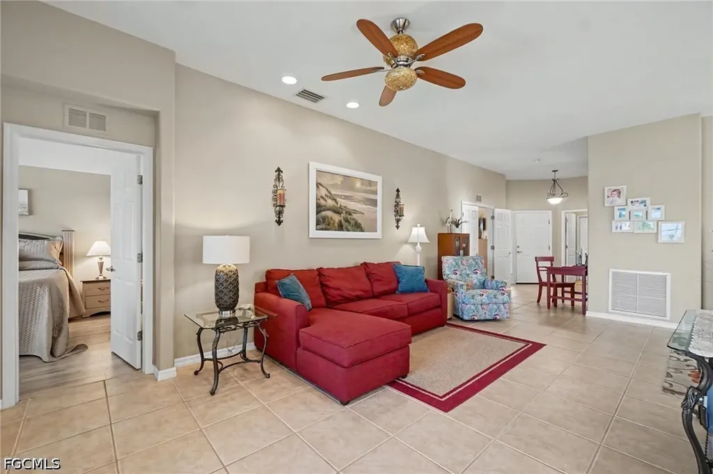 10032 Oakhurst Way Fort Myers FL 33913