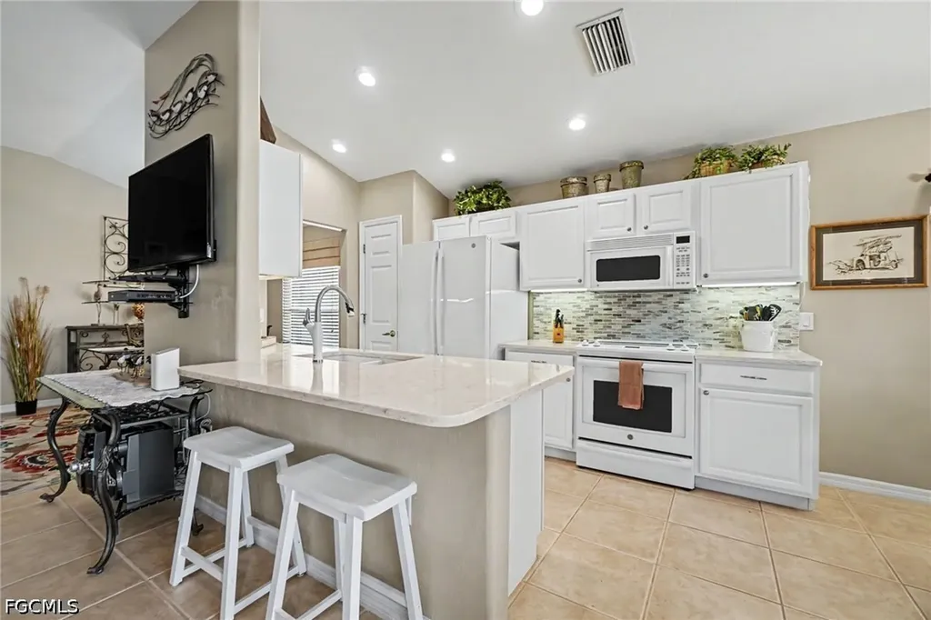 10032 Oakhurst Way Fort Myers FL 33913