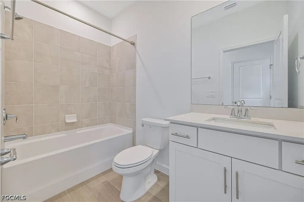 20492 Verawood Loop Estero FL 33928