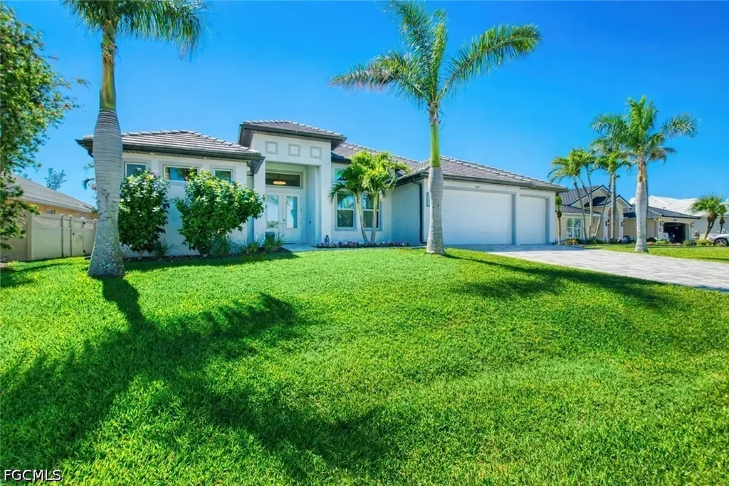 4824 SW 24th Place Cape Coral FL 33914