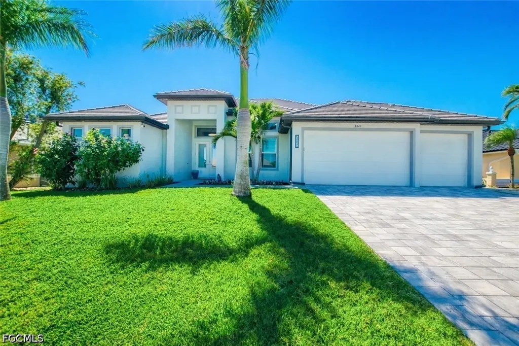 4824 SW 24th Place Cape Coral FL 33914