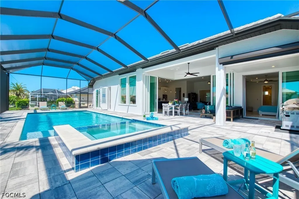 4824 SW 24th Place Cape Coral FL 33914