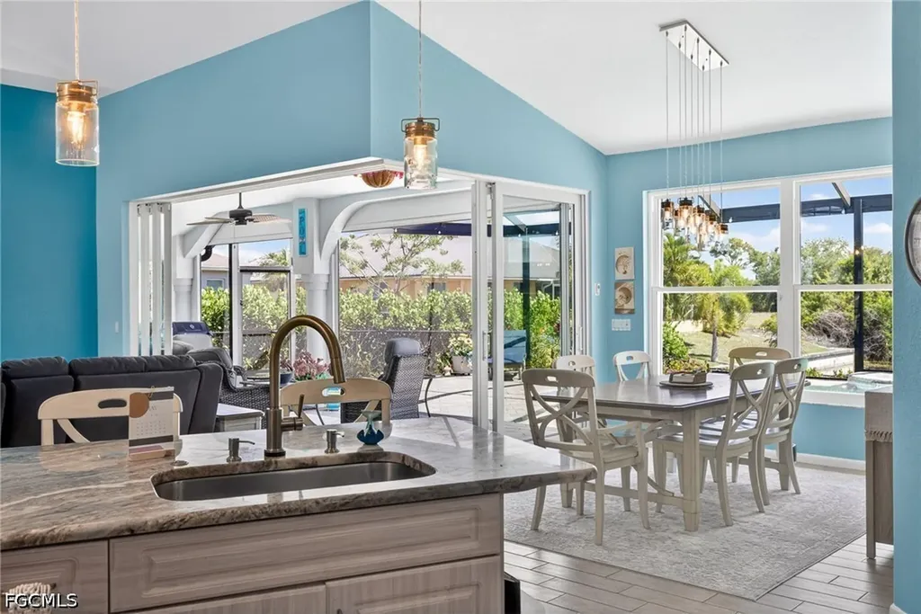 2334 SW Trafalgar Parkway Cape Coral FL 33991