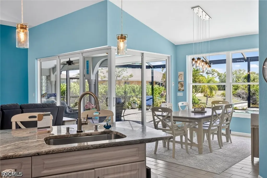 2334 SW Trafalgar Parkway Cape Coral FL 33991