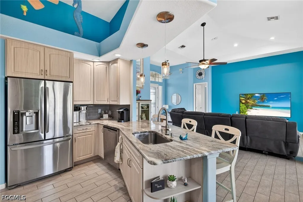 2334 SW Trafalgar Parkway Cape Coral FL 33991