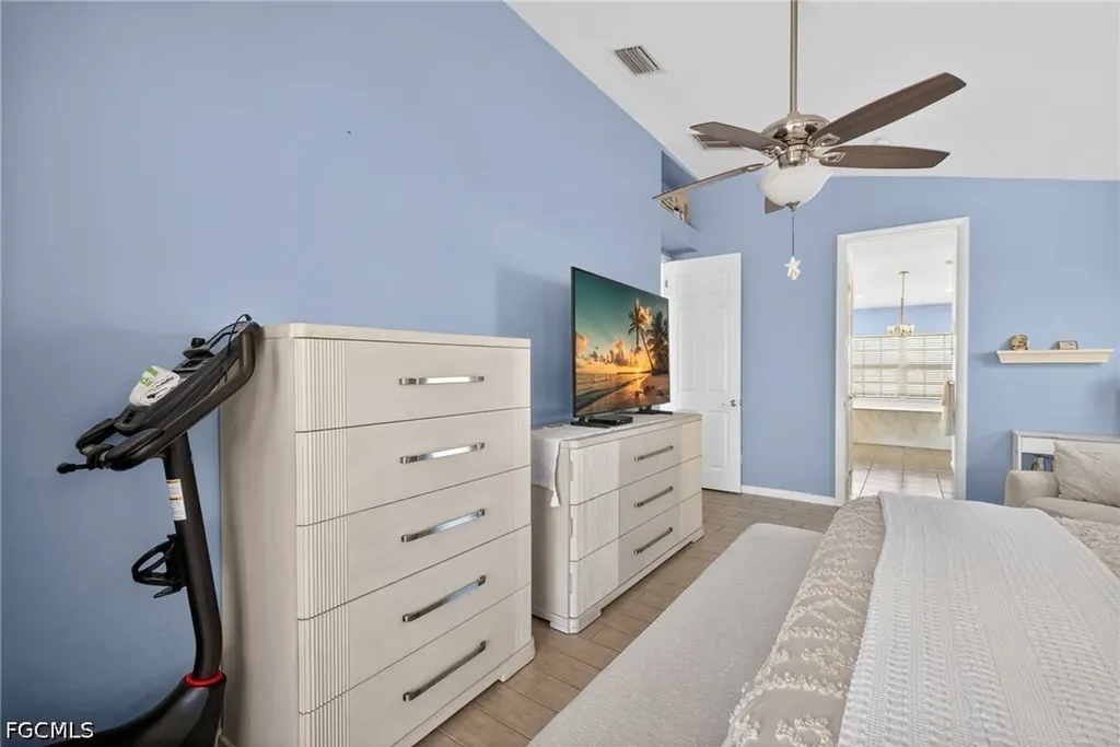 2334 SW Trafalgar Parkway Cape Coral FL 33991