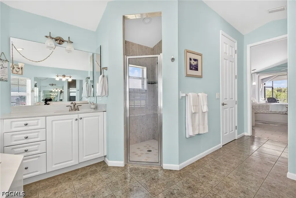 2334 SW Trafalgar Parkway Cape Coral FL 33991