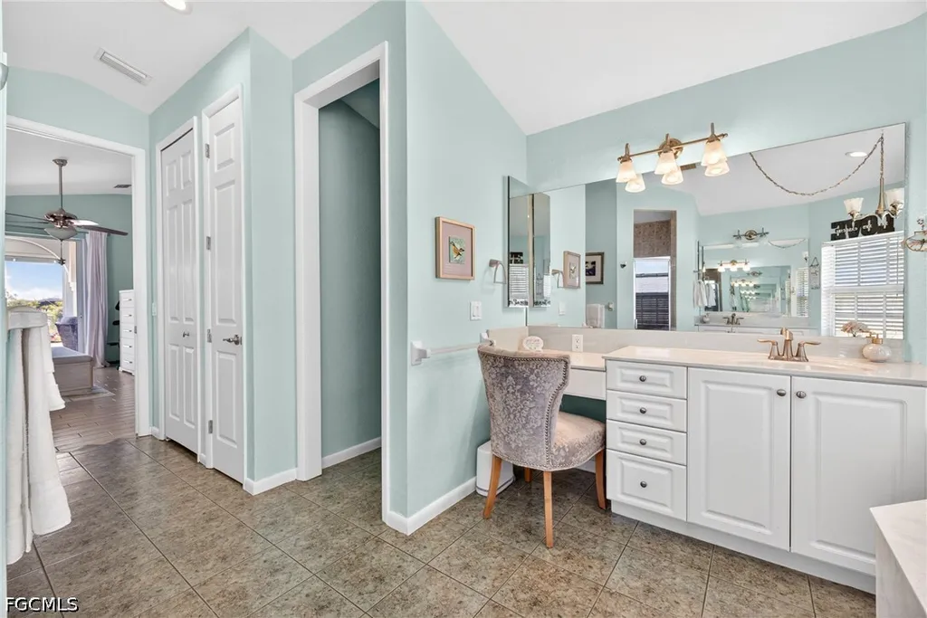 2334 SW Trafalgar Parkway Cape Coral FL 33991