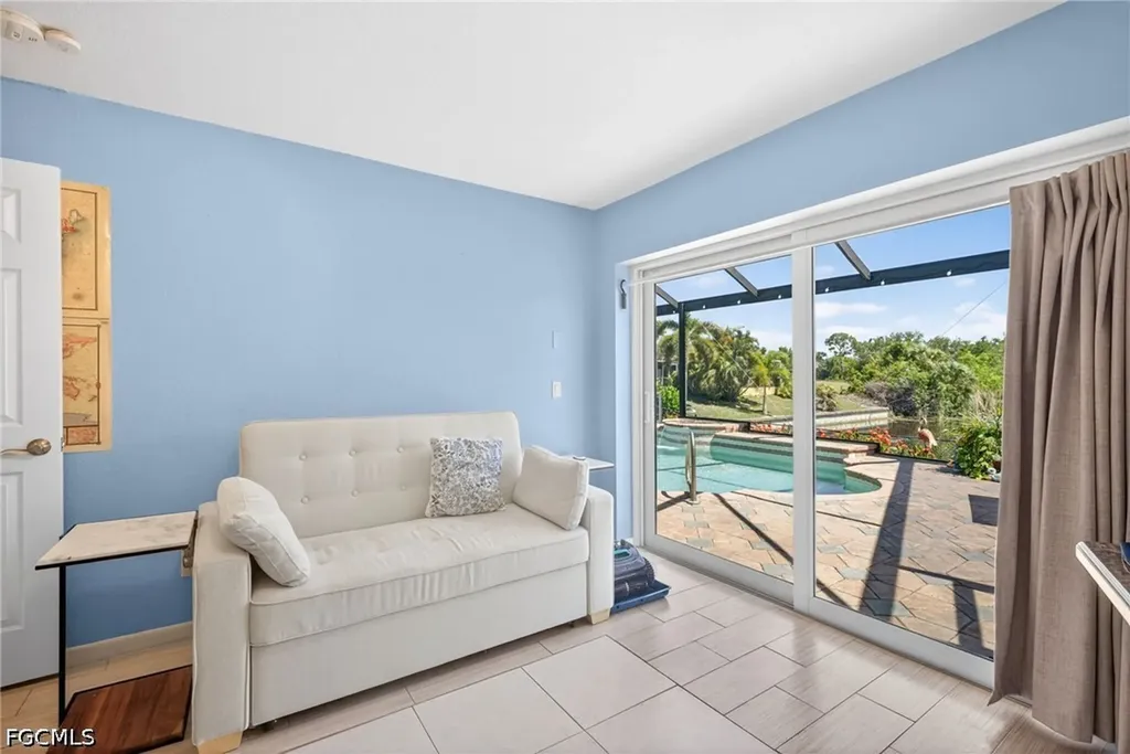 2334 SW Trafalgar Parkway Cape Coral FL 33991