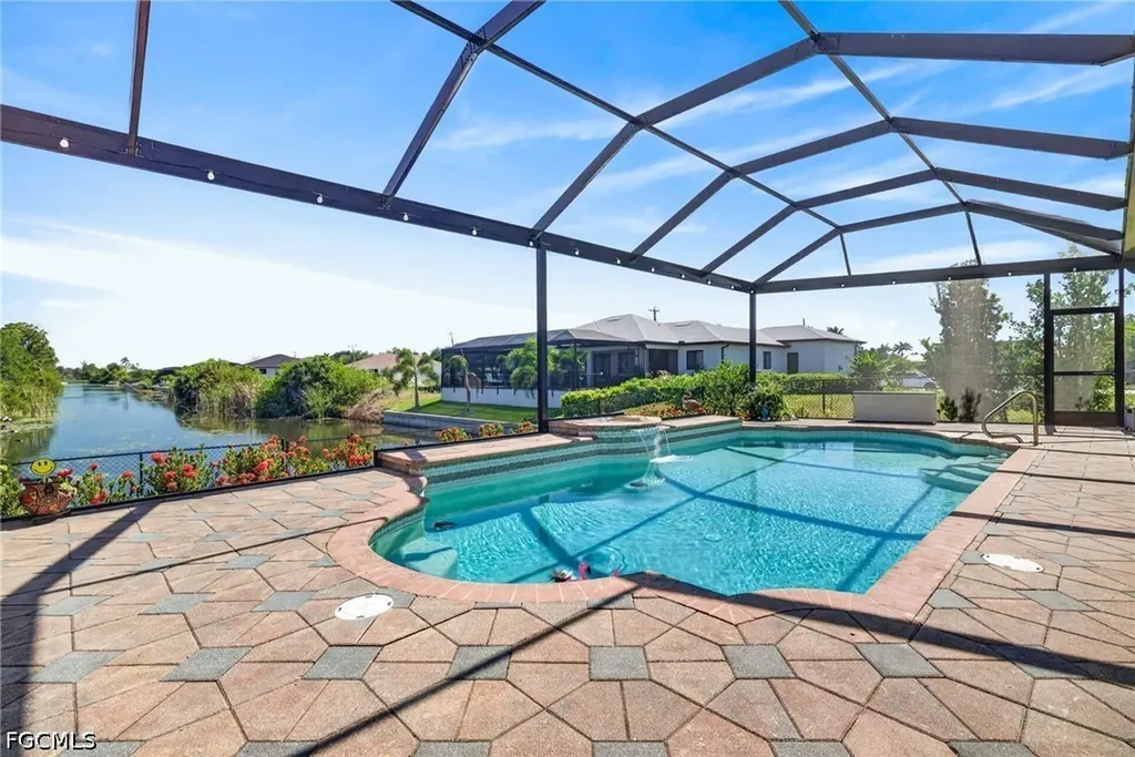 2334 SW Trafalgar Parkway Cape Coral FL 33991