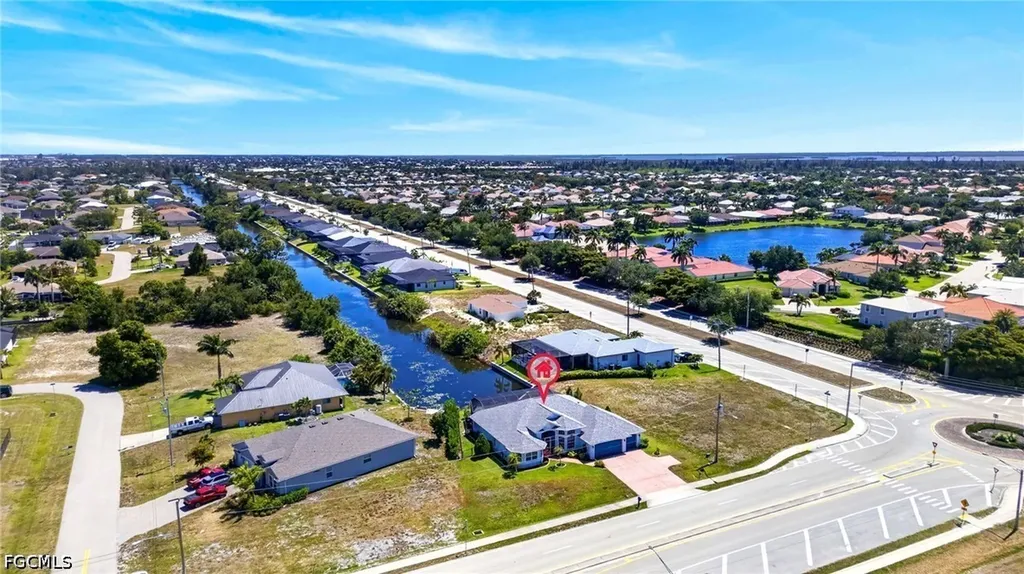 2334 SW Trafalgar Parkway Cape Coral FL 33991