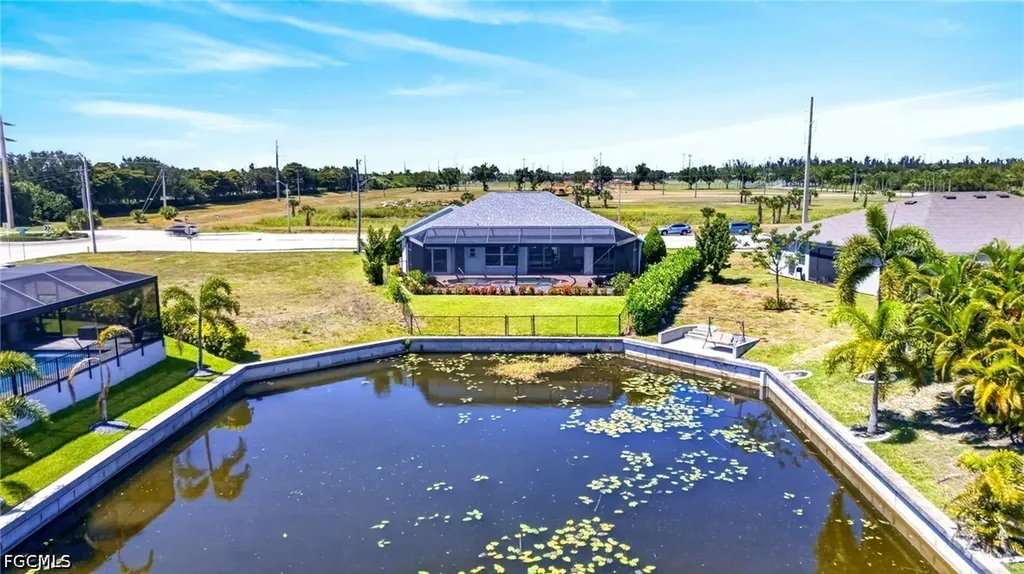 2334 SW Trafalgar Parkway Cape Coral FL 33991