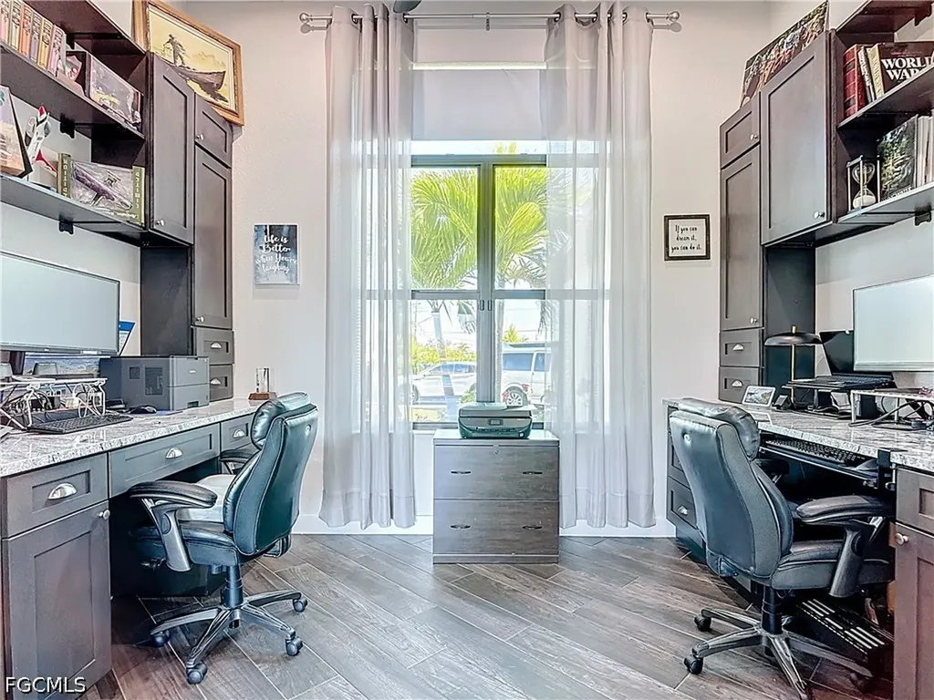 3900 Gulfstream Parkway Cape Coral FL 33993