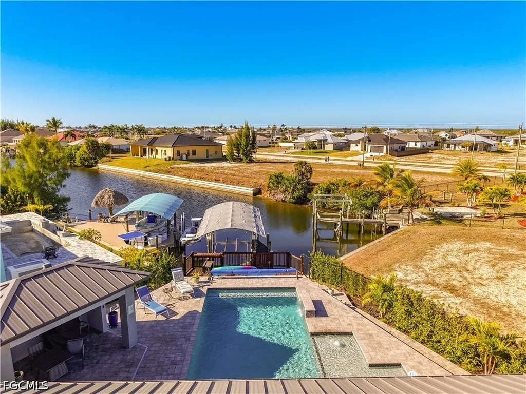 3900 Gulfstream Parkway Cape Coral FL 33993