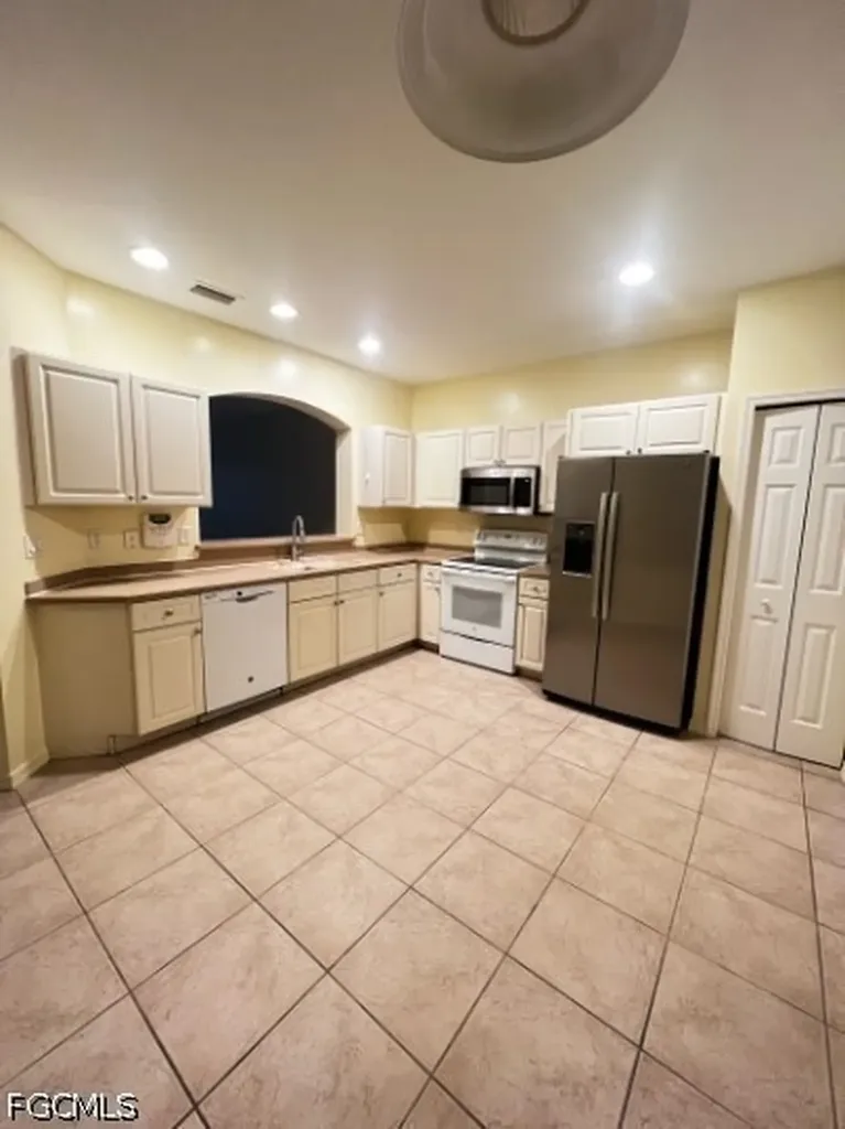 10032 Ravello Boulevard Fort Myers FL 33905