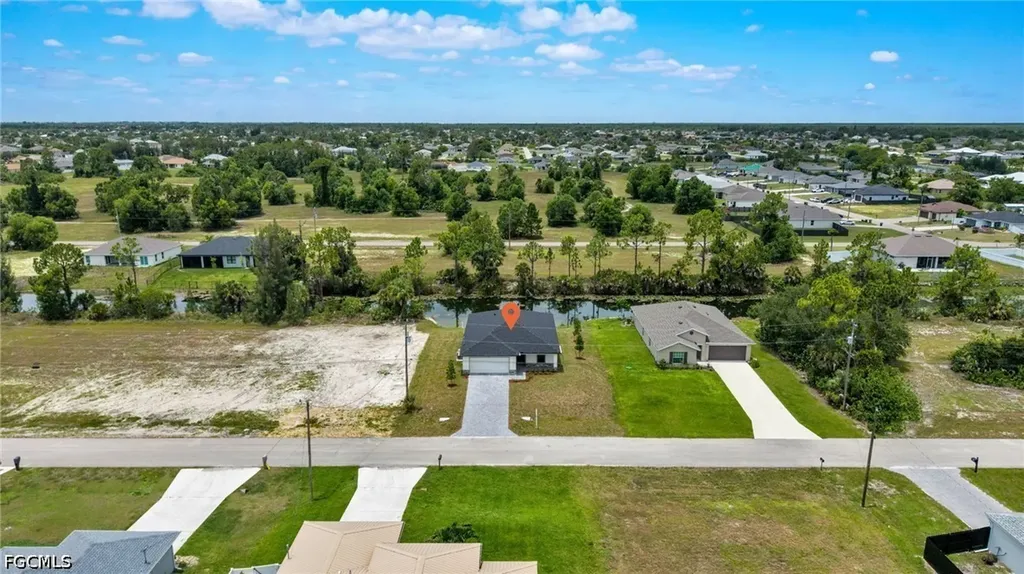 4110 NE 19th Place Cape Coral FL 33909