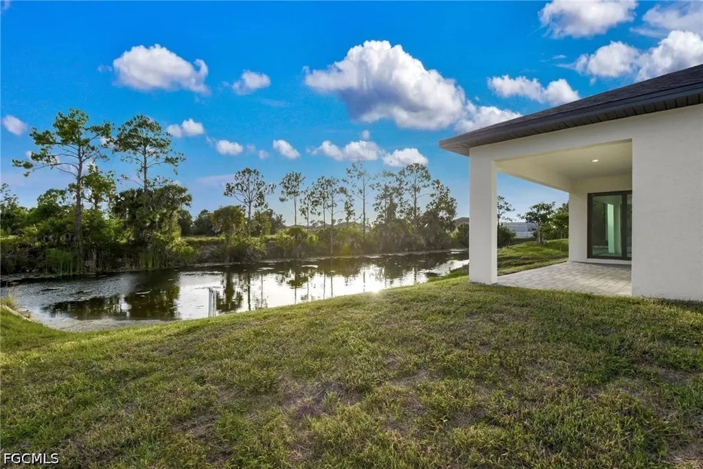 4110 NE 19th Place Cape Coral FL 33909